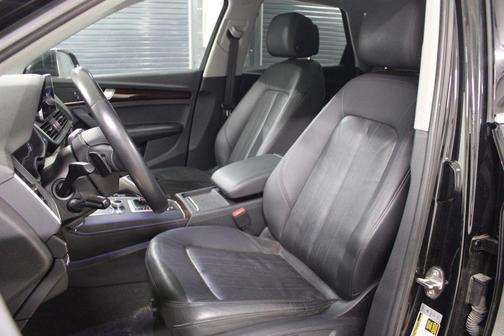 2020 Audi Q5 45 Premium Plus