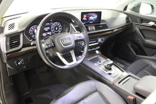 2020 Audi Q5 45 Premium Plus