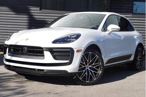 2024 Porsche Macan Base