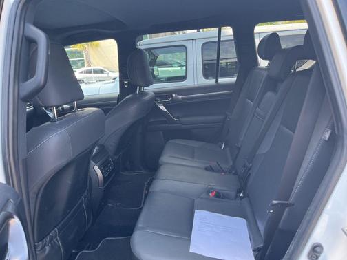 2022 Lexus GX 460 Base