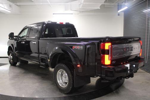 Agate Black Metallic 2024 Ford F-350 Limited