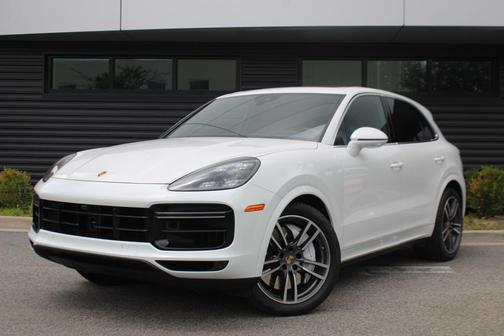 2023 Porsche Cayenne Turbo