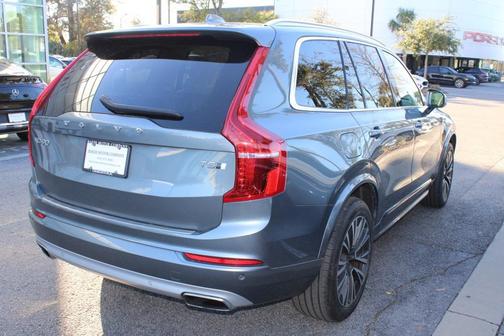 2020 Volvo XC90 T5 Momentum