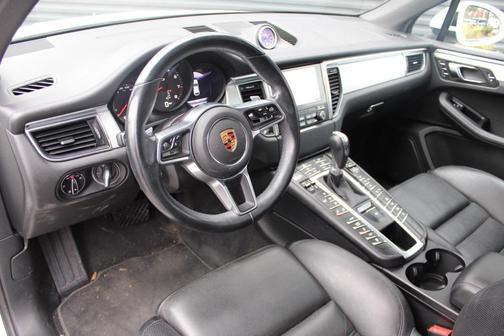 2017 Porsche Macan GTS