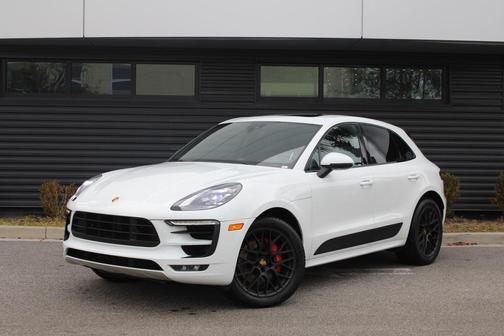 2017 Porsche Macan GTS