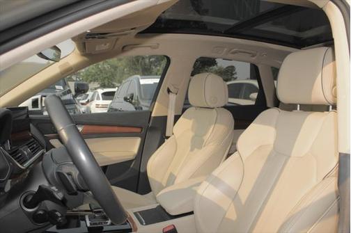 2021 Audi Q5 Premium Plus 55 TFSI e quattro S tronic