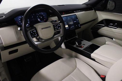 Black 2025 Land Rover Range Rover P530 SE