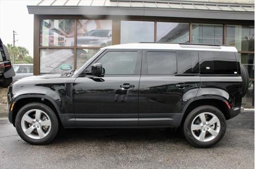 2024 Land Rover Defender 110 P300