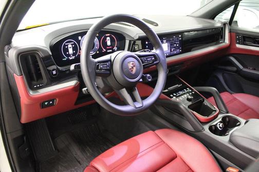 2025 Porsche Cayenne Cayenne