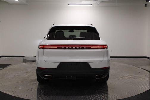 2025 Porsche Cayenne Cayenne