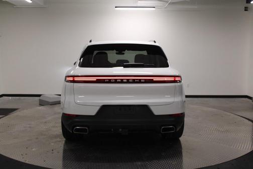 2025 Porsche Cayenne Cayenne