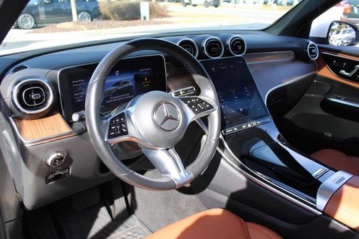 2023 Mercedes-Benz GLC 300 4MATIC