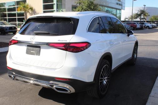 2023 Mercedes-Benz GLC 300 4MATIC