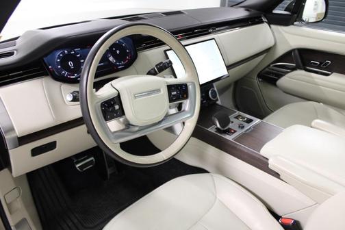 2023 Land Rover Range Rover Autobiography