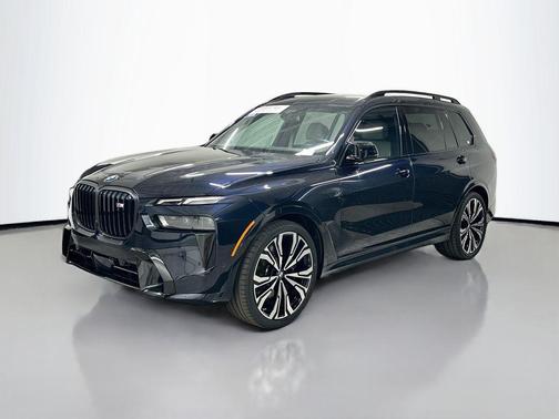 Carbon Black Metallic 2026 BMW X7 M60i