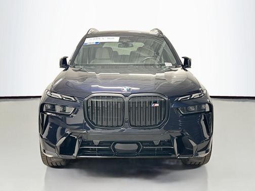 Carbon Black Metallic 2026 BMW X7 M60i
