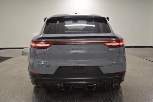 2023 Porsche Cayenne Turbo GT