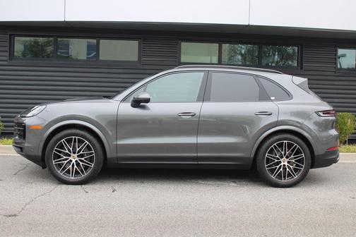 2025 Porsche Cayenne Cayenne