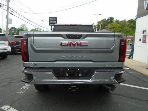2025 GMC Sierra 2500 SLT