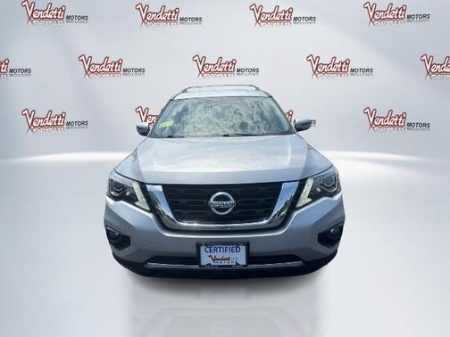 2020 Nissan Pathfinder SL
