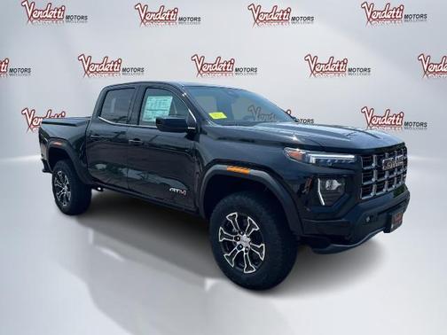 2025 GMC Canyon AT4