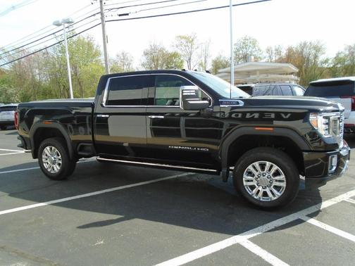 2021 GMC Sierra 2500 Denali