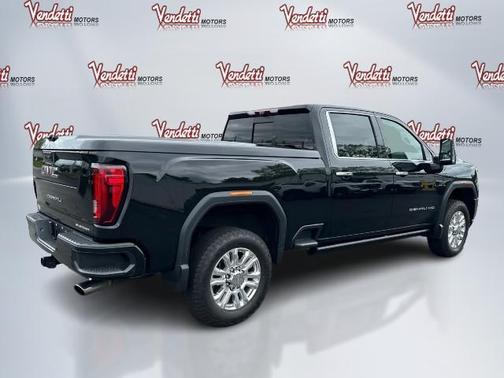 2021 GMC Sierra 2500 Denali