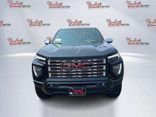 2025 GMC Canyon Denali