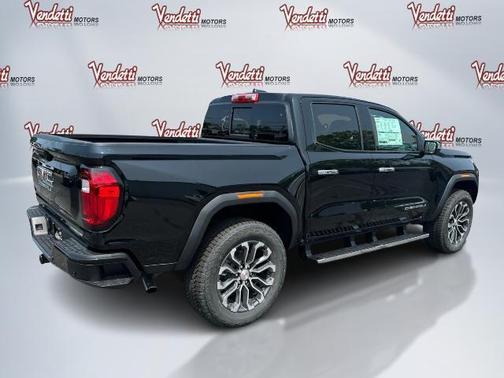 2025 GMC Canyon Denali