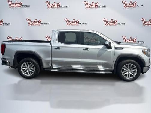 2022 GMC Sierra 1500 Limited SLT
