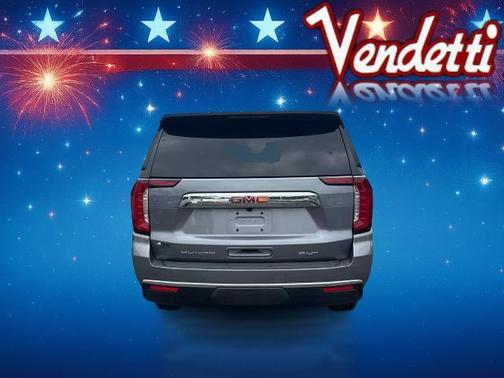 2022 GMC Yukon XL SLT