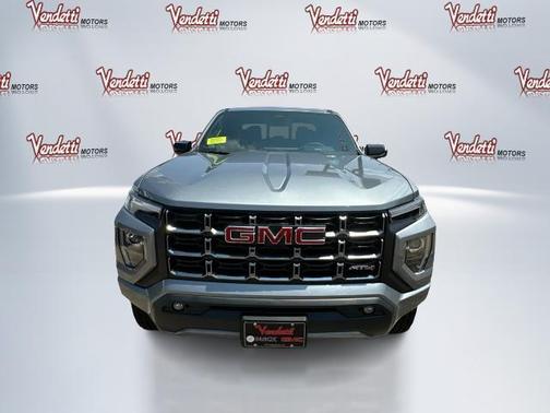 2025 GMC Canyon AT4