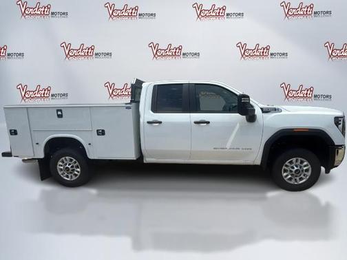 2025 GMC Sierra 2500 Pro