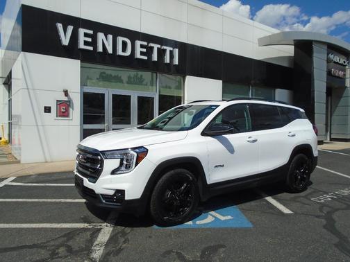 Summit White 2024 GMC Terrain AT4