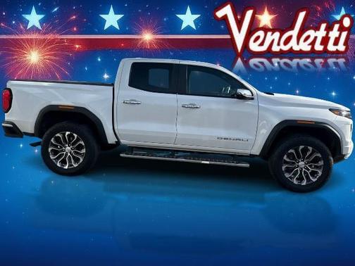 2023 GMC Canyon Denali