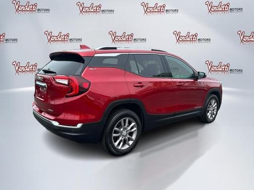 2022 GMC Terrain SLT