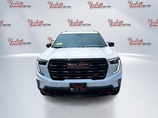 2025 GMC Acadia AT4