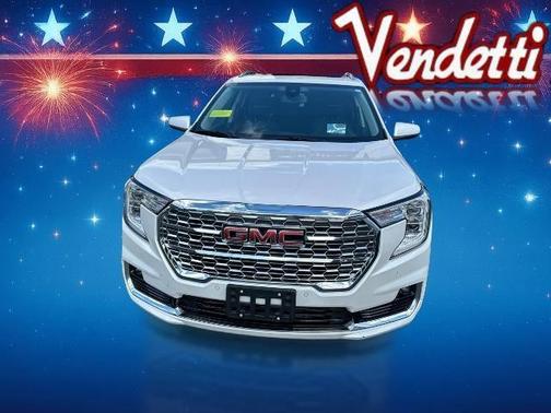 2022 GMC Terrain Denali