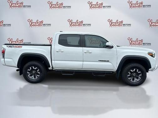 2020 Toyota Tacoma SR5