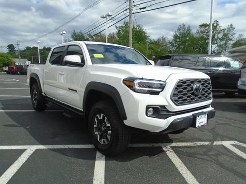 2020 Toyota Tacoma SR5