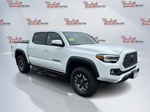 2020 Toyota Tacoma SR5