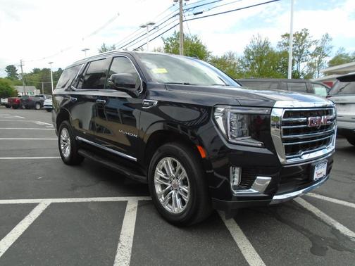 2021 GMC Yukon SLT