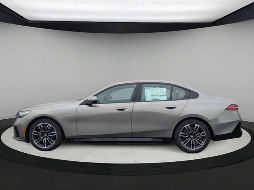 2026 BMW 530 i xDrive