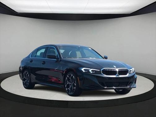 2025 BMW 330 i xDrive