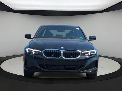 2025 BMW 330 i xDrive