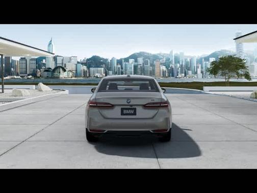 2025 BMW i5 xDrive40