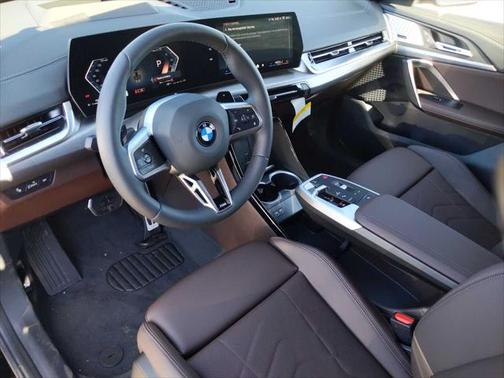 2025 BMW X2 xDrive28i
