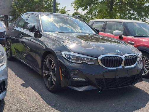 2022 BMW 330 i xDrive