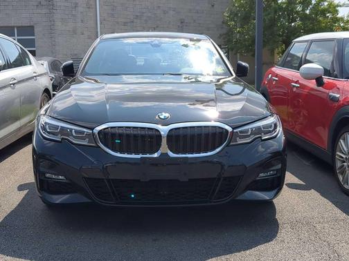 2022 BMW 330 i xDrive