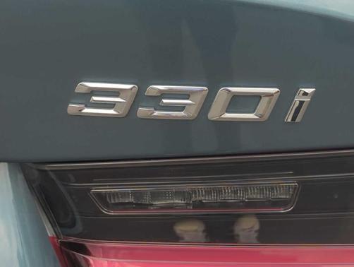 2020 BMW 330 i xDrive